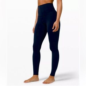 BLACK lululemon Align™ Super-High-Rise Pant 28"
Size 8